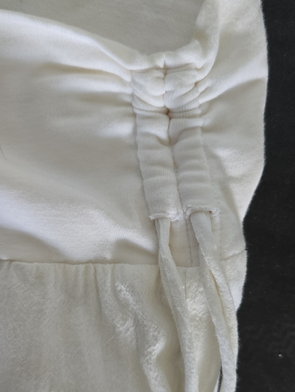 Guess White Wide Leg Linen Top with Rouched Waistband - Picture 4 of 6